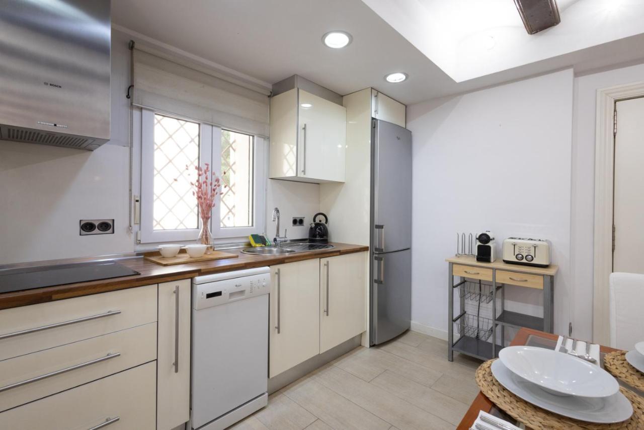 Florit Flats - The Old Town Apartment فالنسيا المظهر الخارجي الصورة